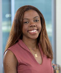 https://www.clemson.edu/cuhonors/admissions/ambassador_portal/profile_pictures/tamesha.jpg