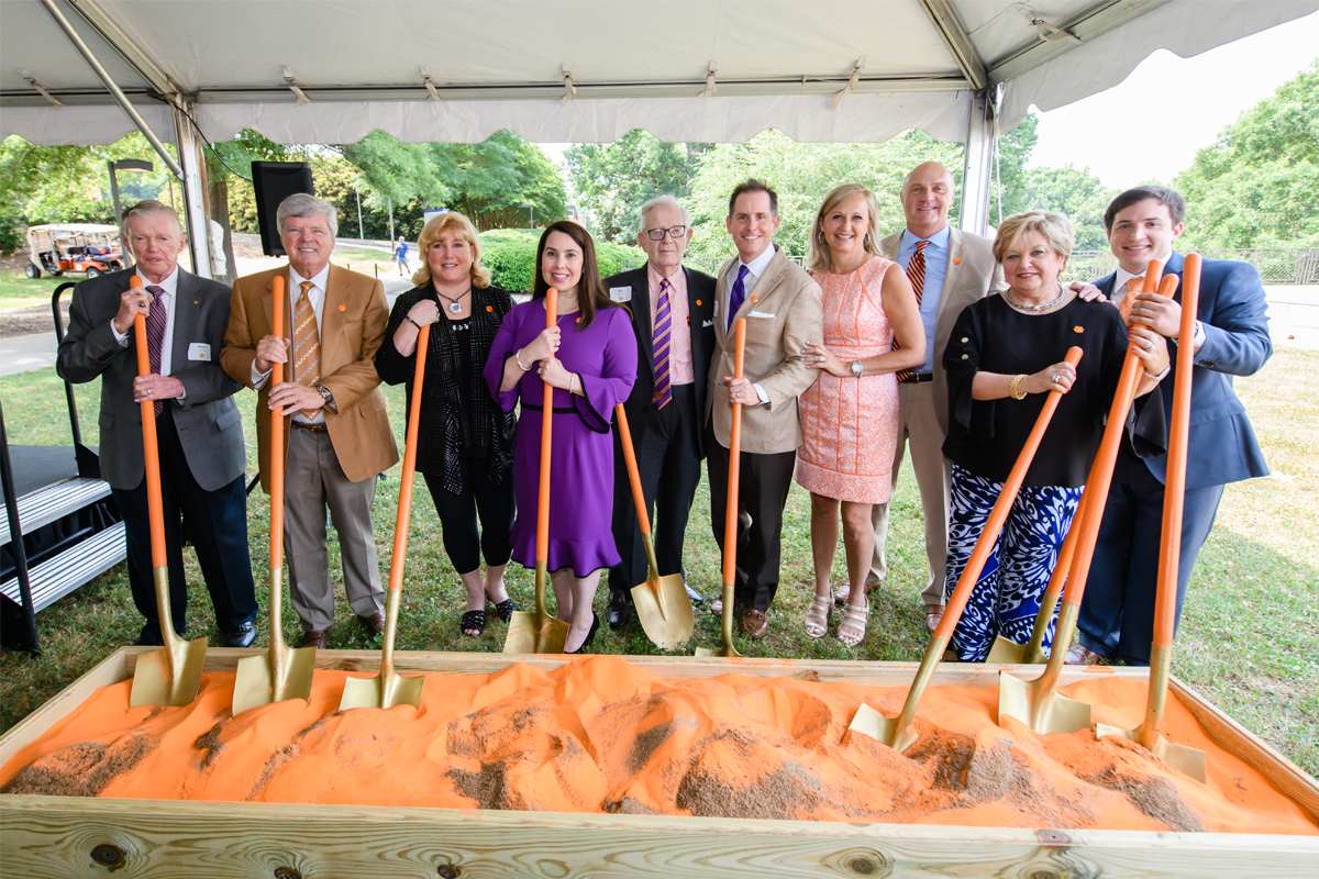 Ken and Mary Cadden with President James P. Clements and Board of Trustees Chair Smyth McKissick